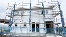 韮崎市に建つ、自然素材を使った奥様こだわりのお家