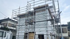 北杜市に建つ、ベリーズアウトレットホーム