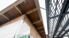 北杜市に建つ、ベリーズアウトレットホーム
