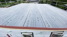 北杜市に建つ、ベリーズアウトレットホーム