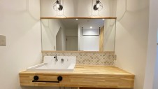 韮崎市に建つ、自然素材を使った奥様こだわりのお家